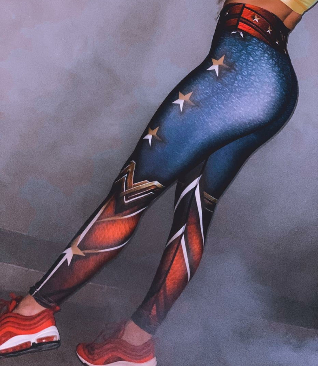 Wonder Woman leggings
